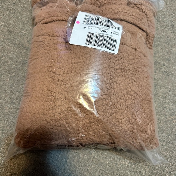 Victoria’s Secret PINK PLUSH FLEECE PULLOVER Brown Size L - Picture 9 of 10